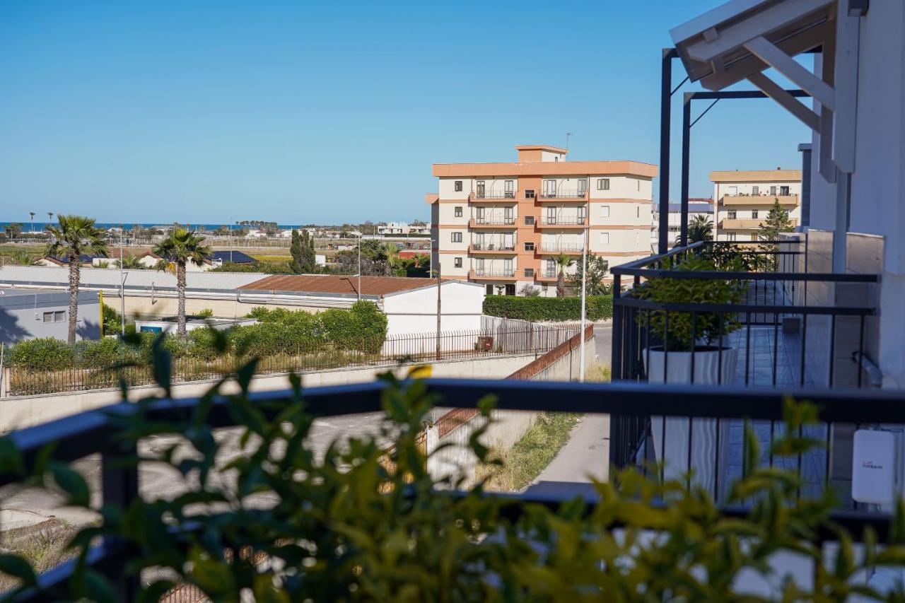 Maison Lion Margherita di Savoia Kültér fotó